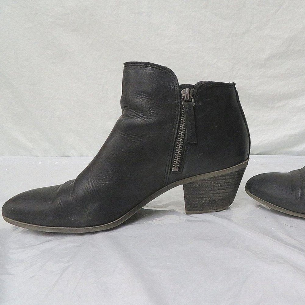 Women's Frye Black 2.5" Block Heel Zip‎ Up 6.5" Tall Ankle Boots, Size 9